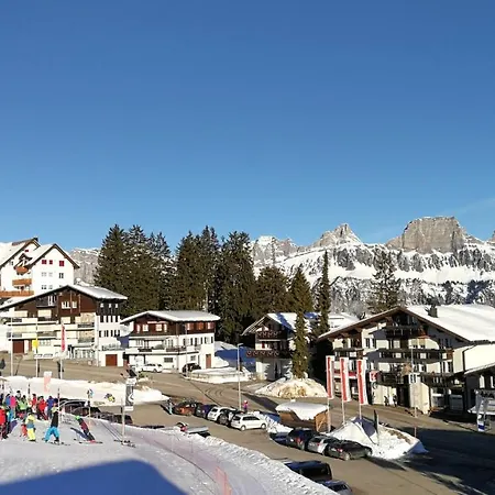 #103 On Walensee * Unterterzen