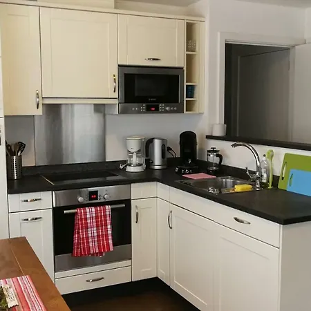 #103 On Walensee * Unterterzen